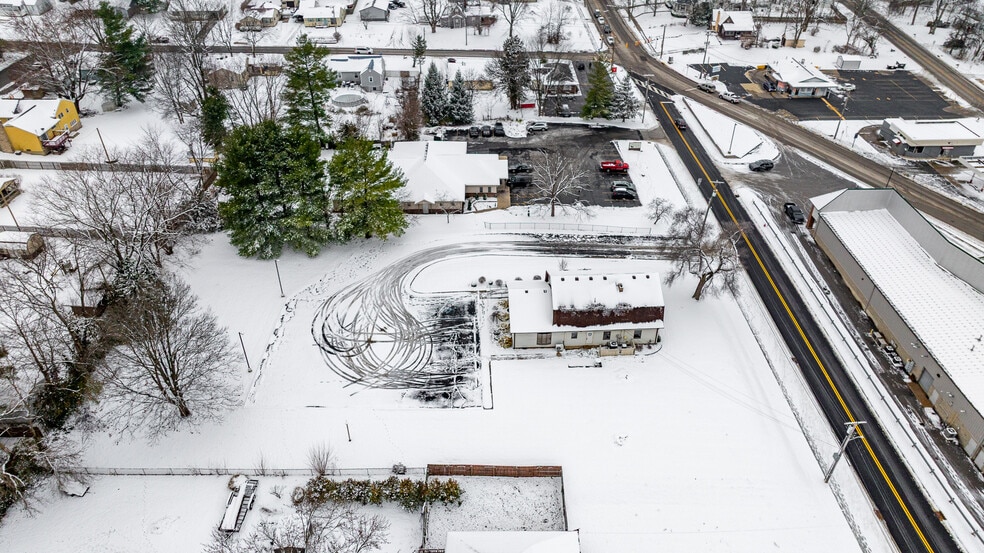 More Photos Of 814 E Washington St, Greencastle Medical For Sale