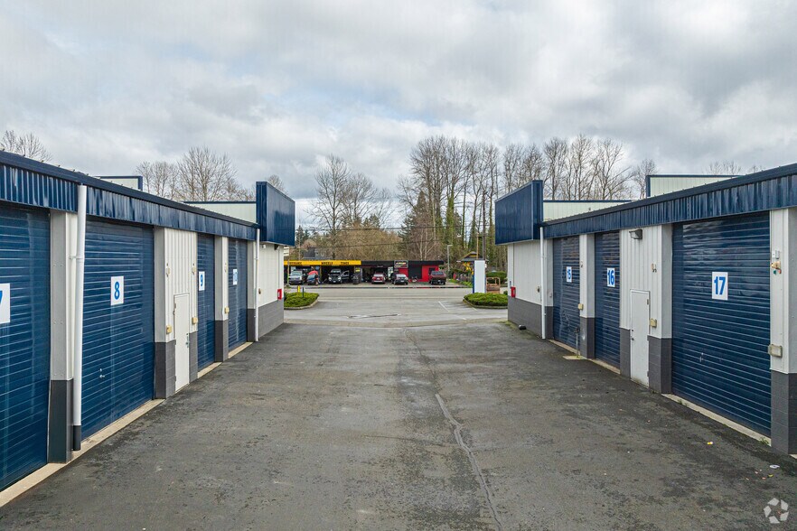 More Photos Of 10406 Pacific Ave S, Tacoma Self Storage For Lease