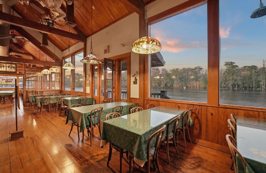 More Photos Of 29592 Louisiana 22, Springfield Restaurant For Sale