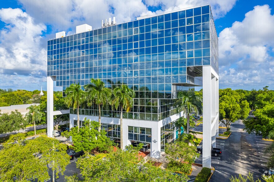 More Photos Of 210 N University Dr, Coral Springs Office For Lease