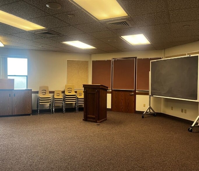 More Photos Of 1814 N Echo Ave, Fresno Religious Facility For Sale