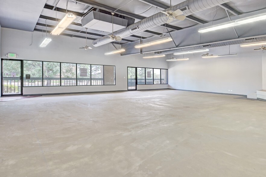 More Photos Of 5290 Arapahoe Ave, Boulder Unknown For Lease