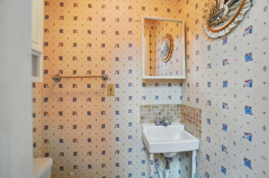 More Photos Of 2300 Ome Ave, Dayton Warehouse For Sale