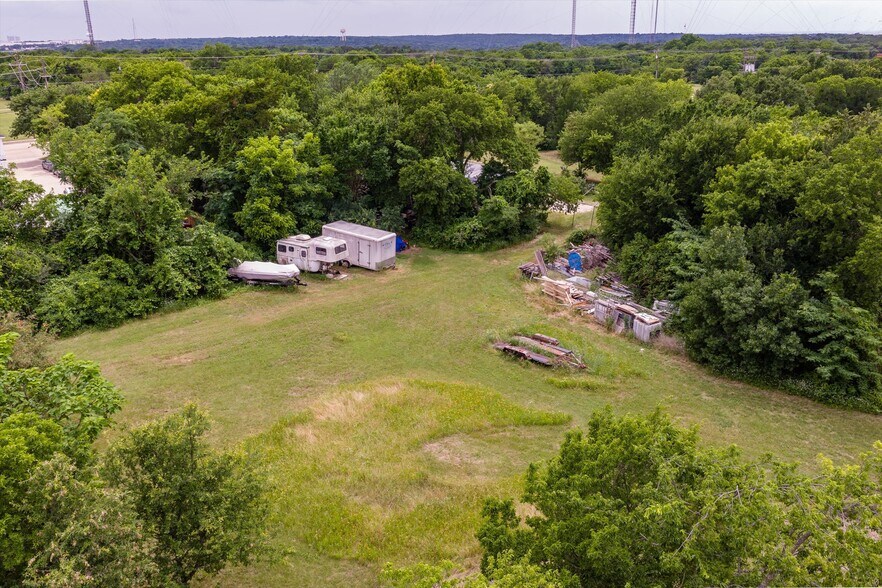 More Photos Of 1007 W Belt Line Rd, Cedar Hill Land For Sale