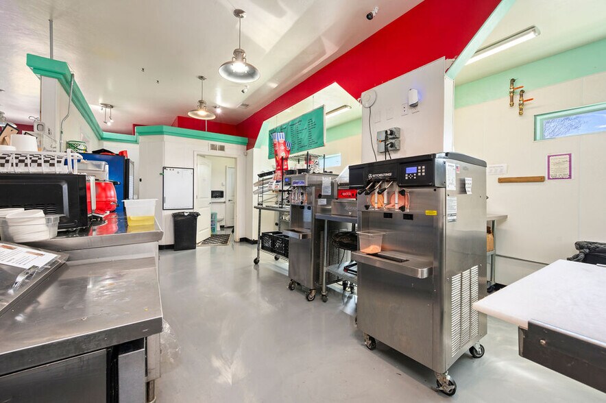 More Photos Of 581 29 Rd, Grand Junction General Retail For Sale