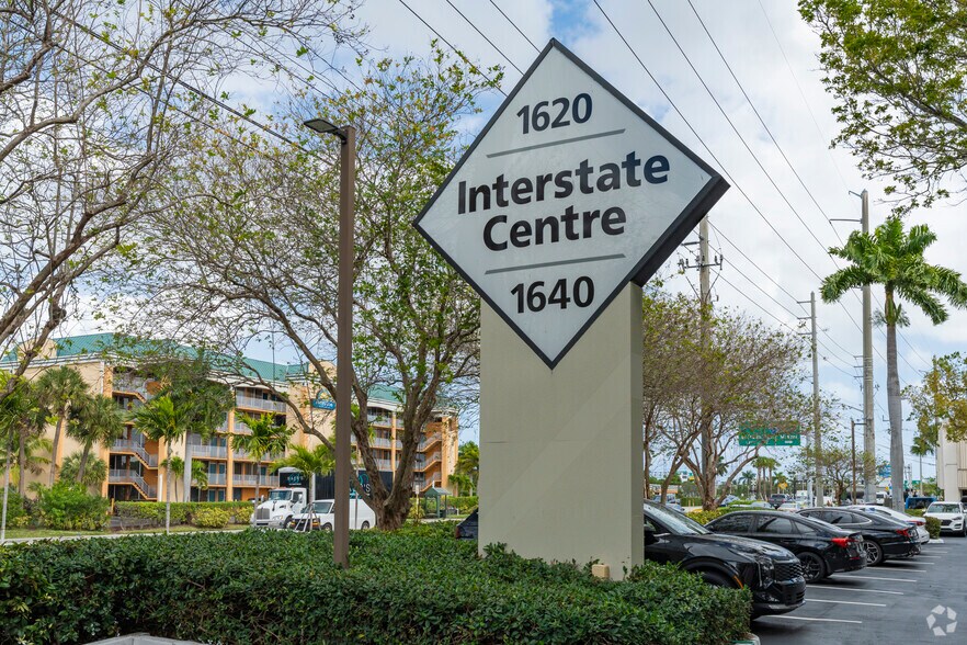 More Photos Of 1620 W Oakland Park Blvd, Fort Lauderdale Medical For Sale