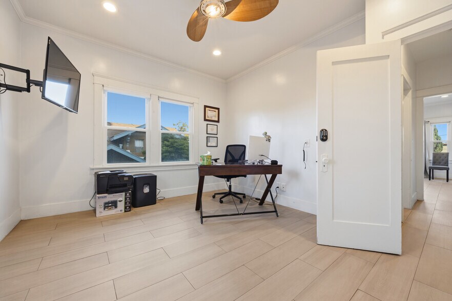 More Photos Of 325 E 14th St, Long Beach Apartments For Sale