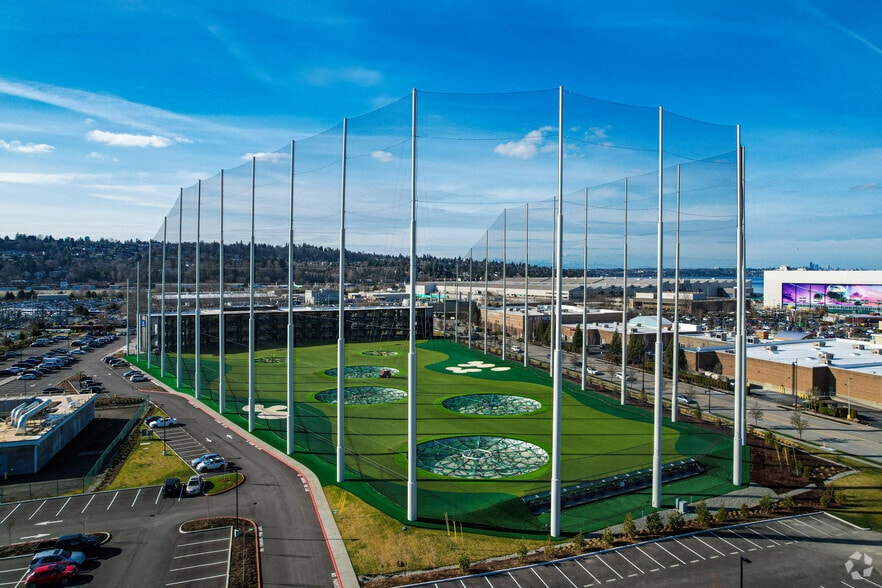 Primary Photo Of 780 Logan Ave N, Renton Golf Course Driving Range For Sale