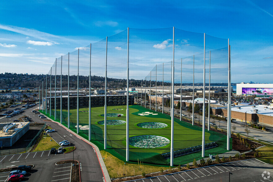 Primary Photo Of 780 Logan Ave N, Renton Golf Course Driving Range For Sale