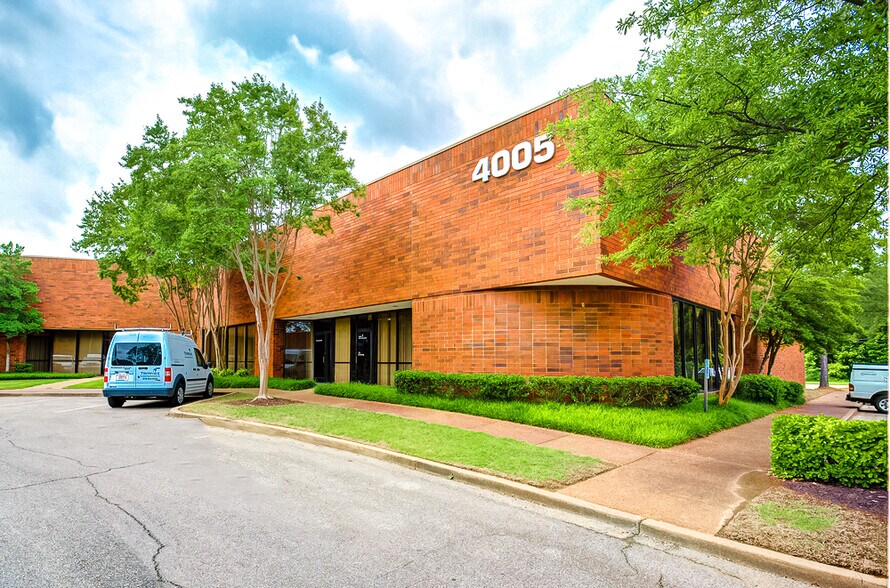 More Photos Of 3930 Vantech Dr, Memphis Unknown For Lease