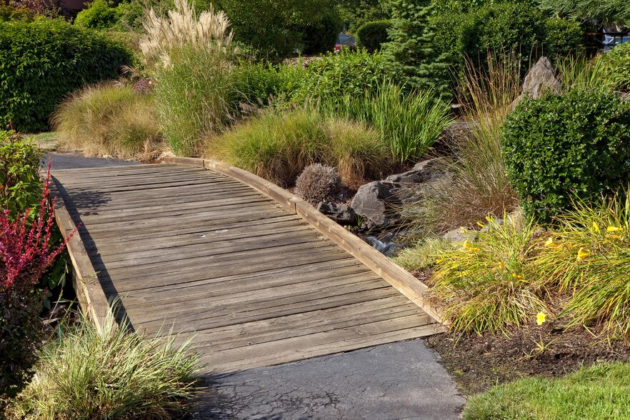 More Photos Of 650-680 Hawthorne Ave SE, Salem Unknown For Lease