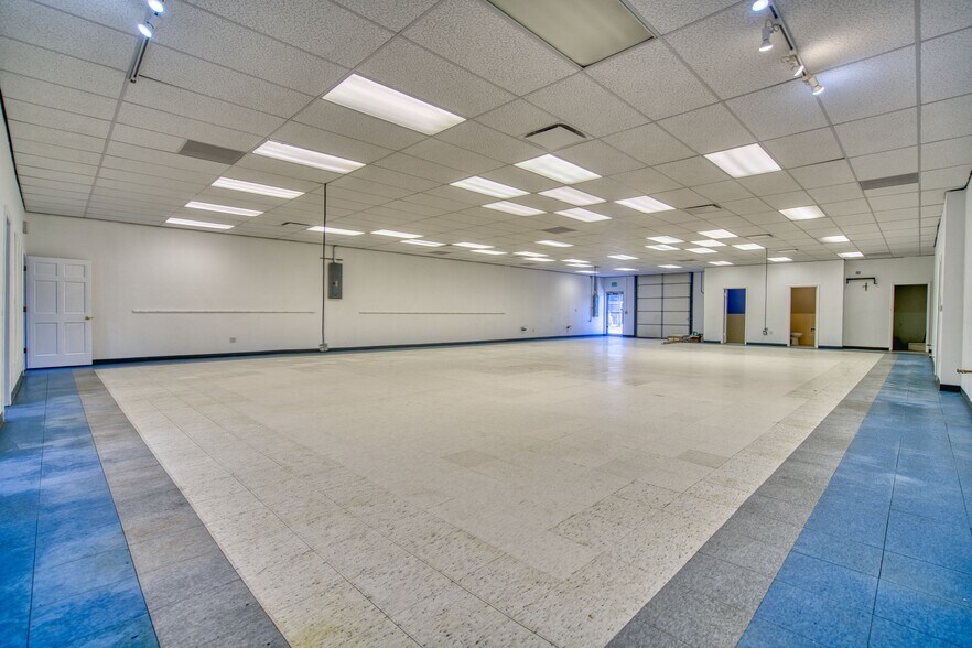 More Photos Of 2200 Central Ave, Boulder Manufacturing For Lease