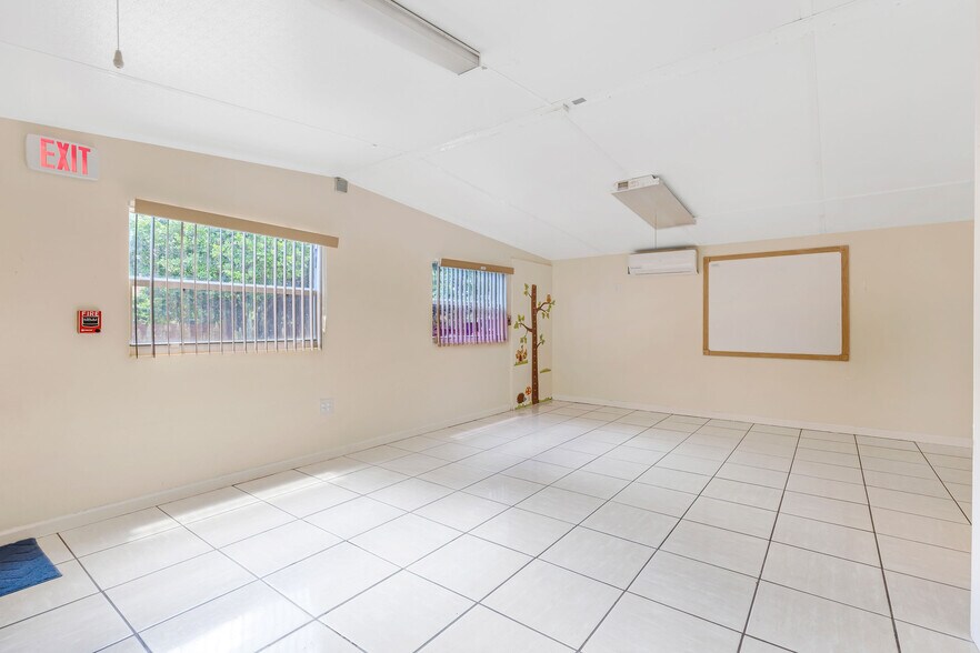 More Photos Of 3521 E 4th Ave, Hialeah Daycare Center For Sale