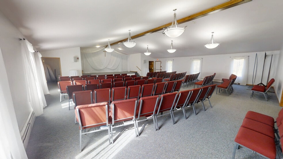 More Photos Of 193 County Highway 49, Morris Specialty For Sale