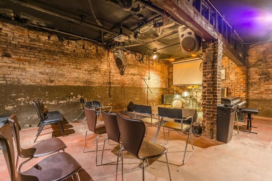 More Photos Of 51 Elliott St SW, Atlanta Storefront Retail Residential For Sale