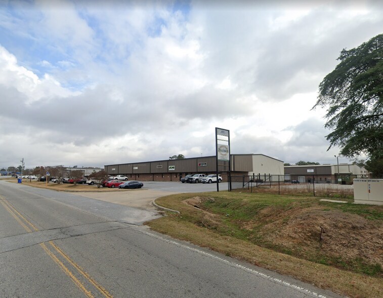Primary Photo Of 4454 Warm Springs Rd, Columbus Warehouse For Lease