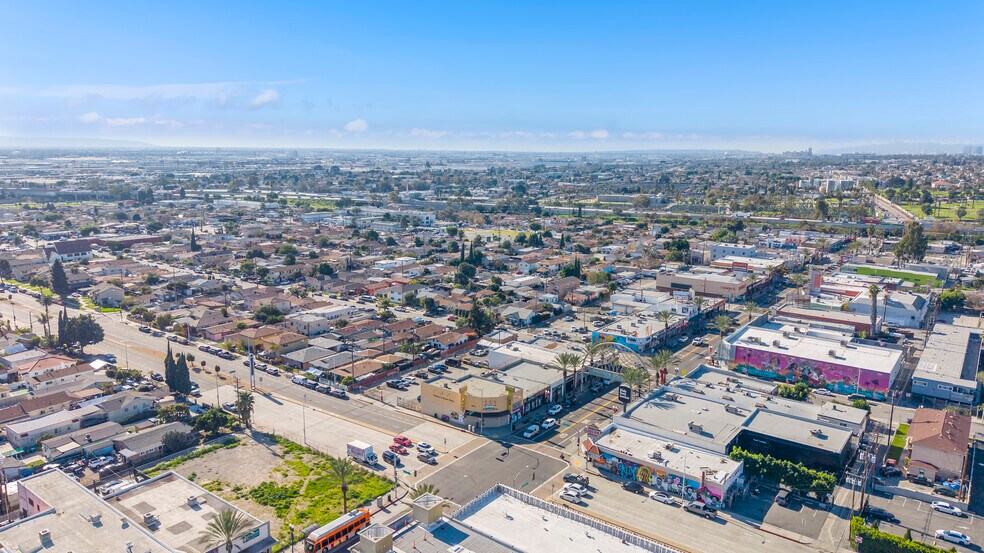 More Photos Of 4630 Whittier Blvd, Los Angeles General Retail For Sale