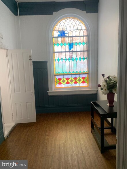More Photos Of 238 Cambria, Philadelphia Religious Facility For Sale