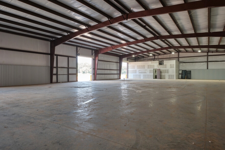 More Photos Of 30130 Dobbin Huffsmith Rd, Magnolia Unknown For Lease