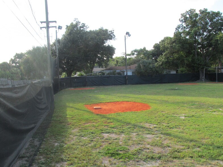 More Photos Of 1204 N Rome Ave, Tampa Warehouse For Lease
