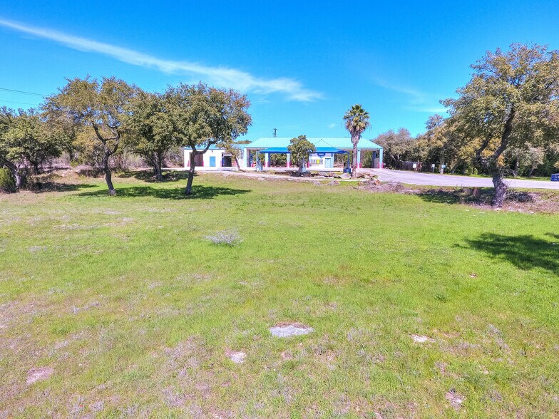 More Photos Of 19880 Hwy 46 W, Bulverde Carwash For Sale