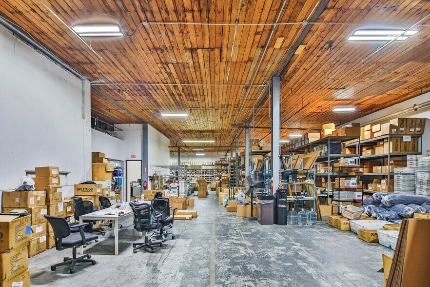 More Photos Of 527 Colyton St, Los Angeles Land For Sale