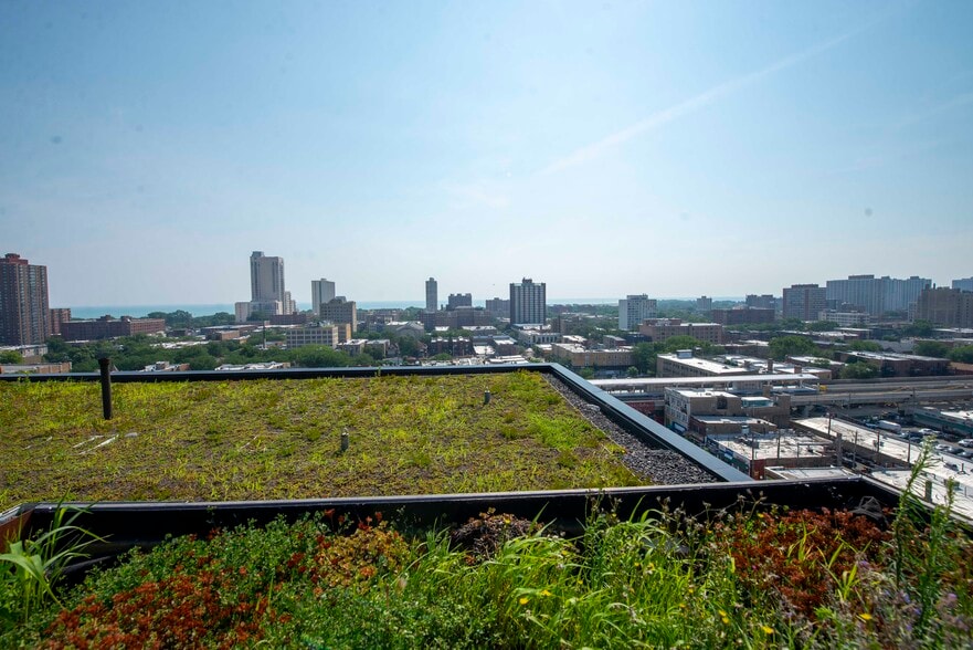 More Photos Of 5050 N Broadway St, Chicago Apartments For Lease