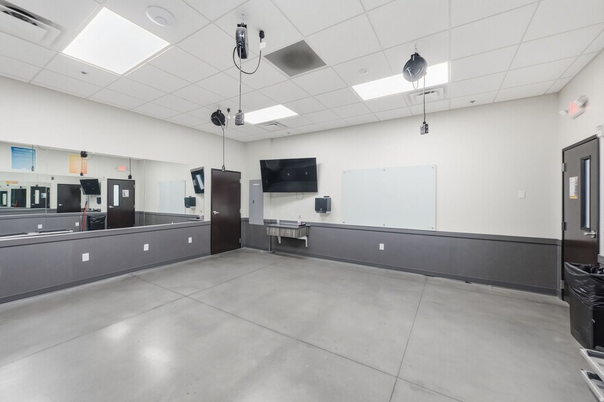 More Photos Of 483 W 2310 N, Provo Specialty For Sale