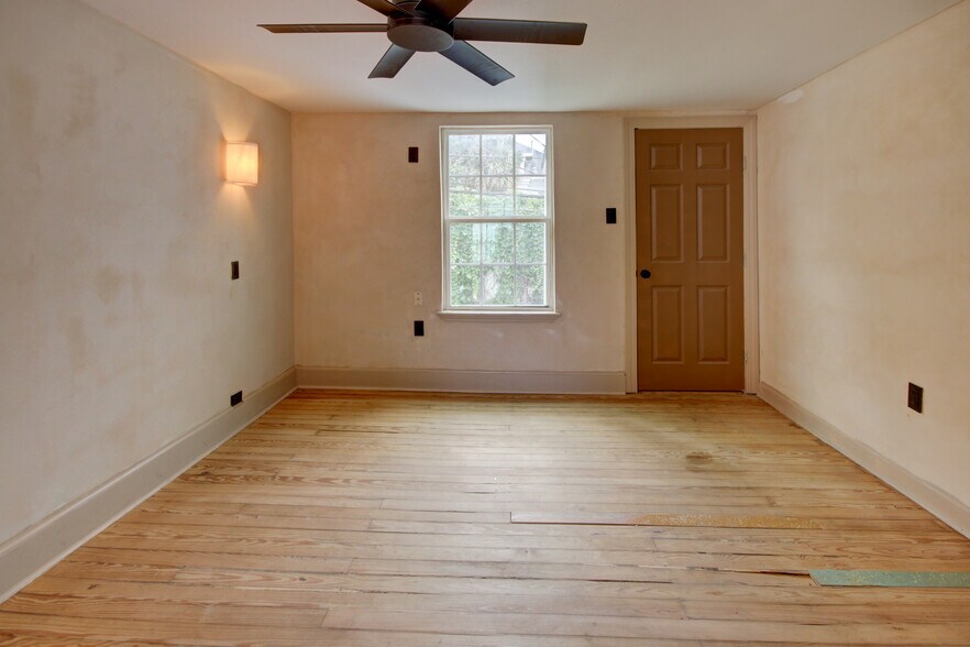 More Photos Of 239 Westheimer Rd, Houston Office Residential For Sale
