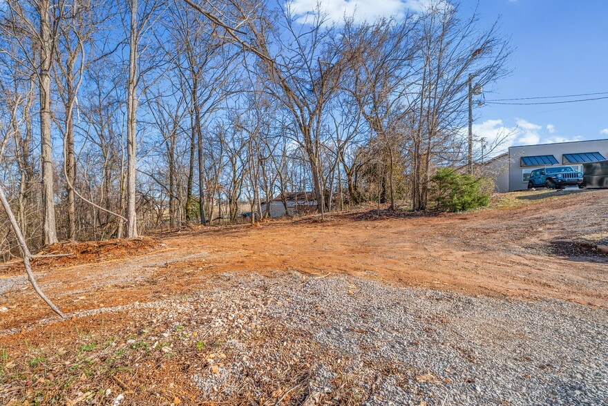 More Photos Of 2037 Fort Campbell Blvd, Clarksville Storefront Retail Office For Sale