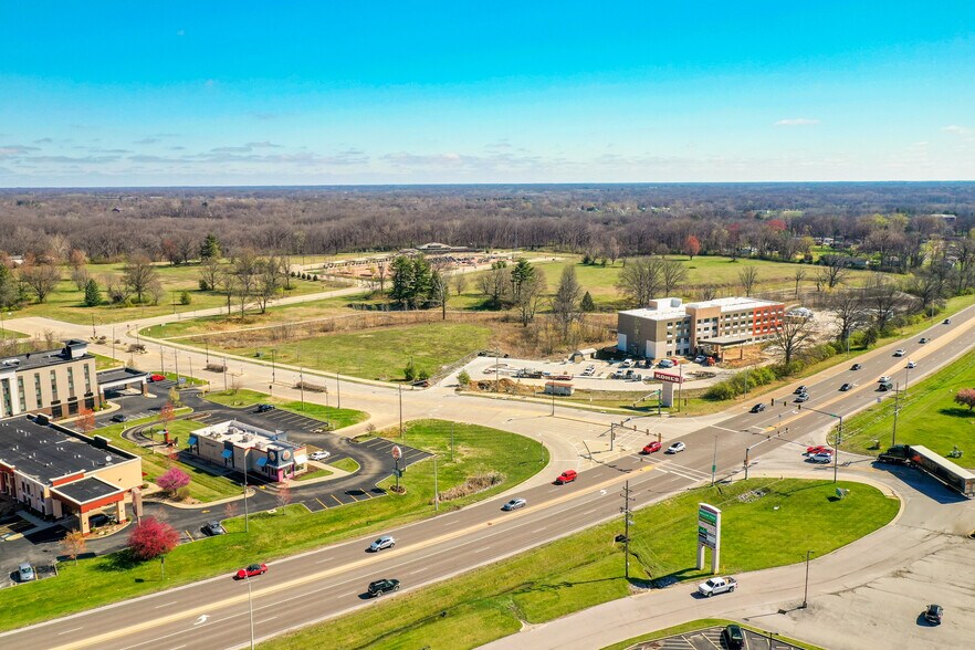 More Photos Of 1 Golf Rd, Alton Land For Sale