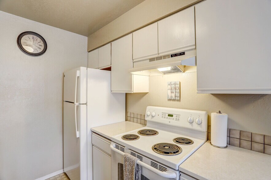 More Photos Of 403 E Thomas St, Seattle Multifamily For Sale