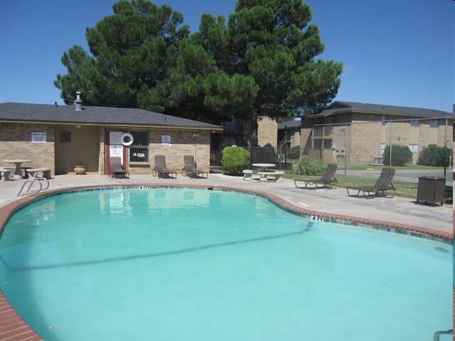 More Photos Of 3001 N Midland Dr, Midland Apartments For Sale