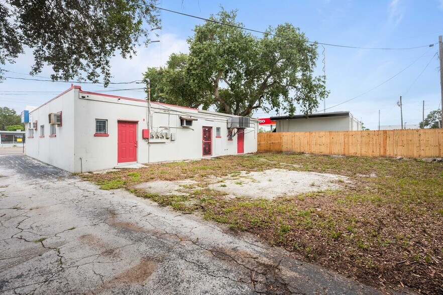 More Photos Of 1311 S Missouri Ave, Clearwater Freestanding For Sale