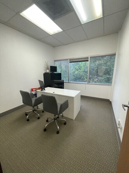 More Photos Of 660 N Diamond Bar Blvd, Diamond Bar Office For Sale