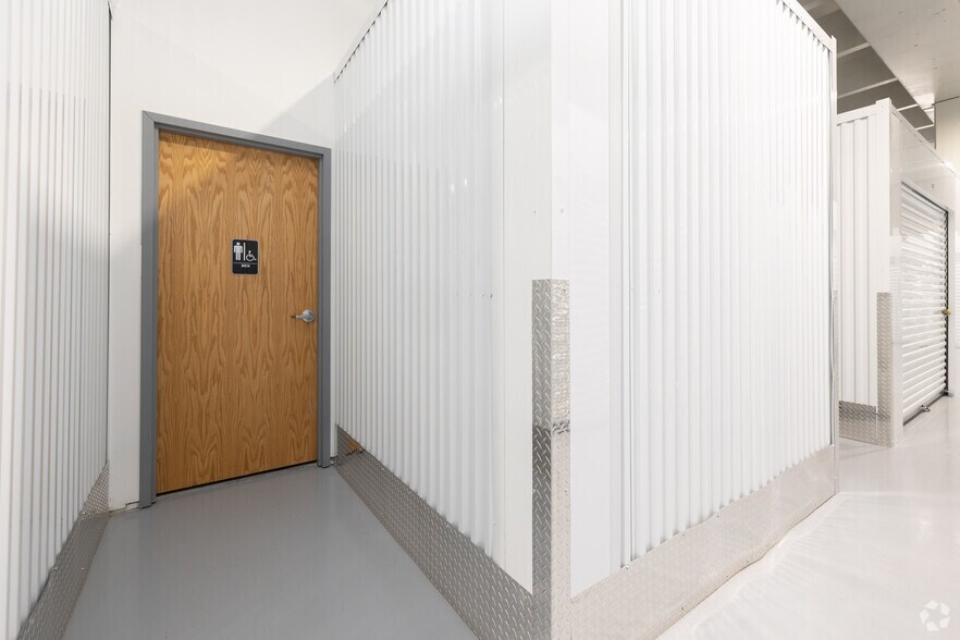 More Photos Of 6910 Bandley Dr, Fountain Industrial For Sale