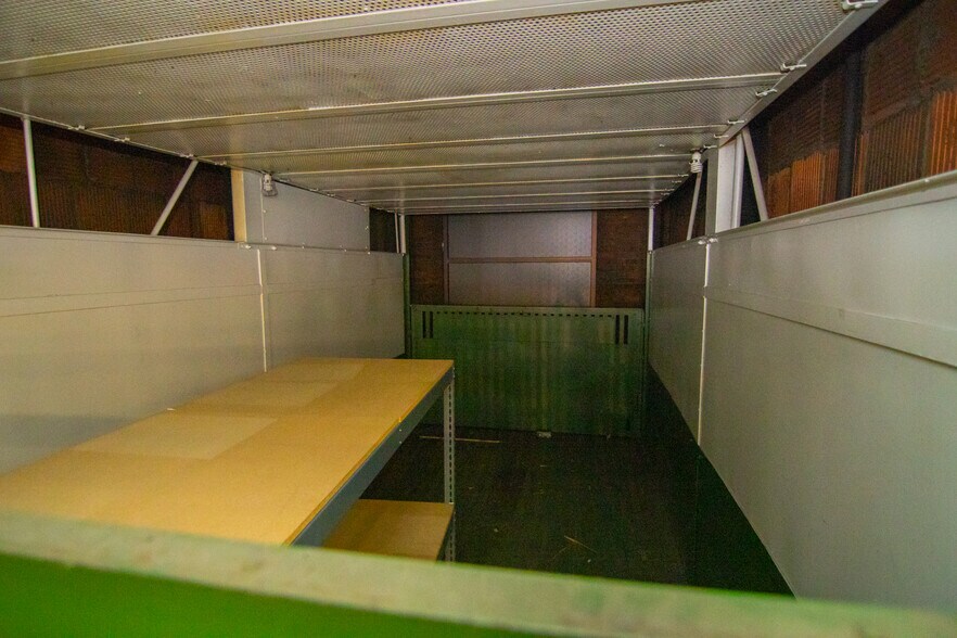 More Photos Of 1439 Sunset Blvd, Steubenville Flex For Sale