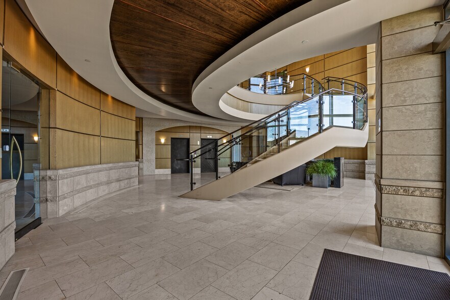 More Photos Of 760 Horizon Dr, Grand Junction Office For Lease