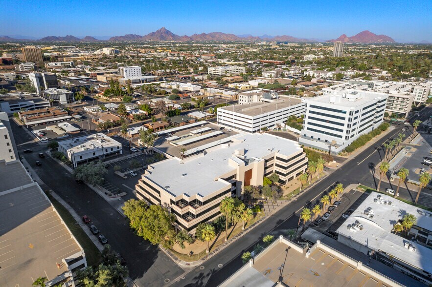More Photos Of 202 E Earll Dr, Phoenix Medical For Sale