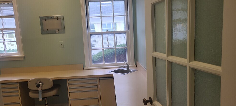 More Photos Of 25 Maple Ave, Morristown Office Residential For Sale