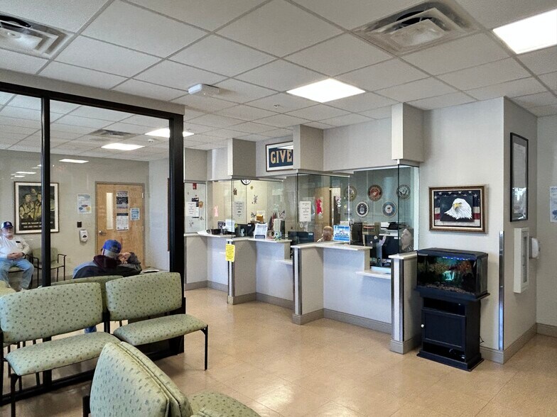 More Photos Of 700 Technology Dr, Charleston Hospital For Sale