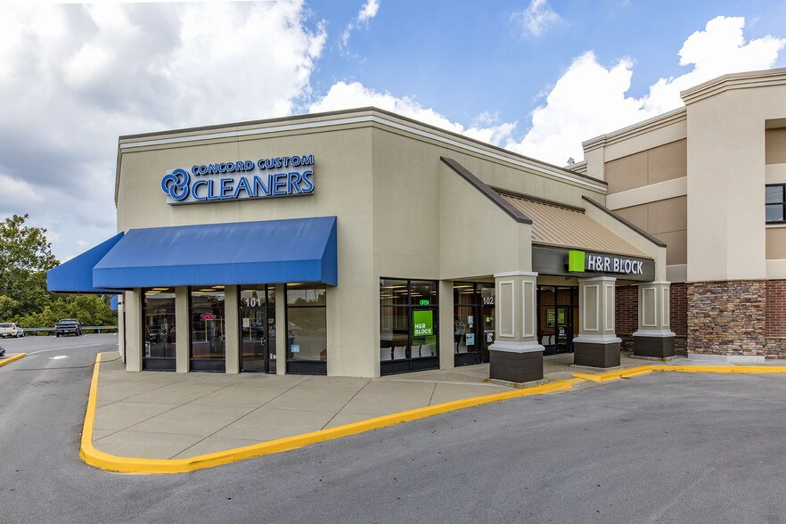 More Photos Of 4101-4191 Tates Creek Centre Dr, Lexington Unknown For Lease