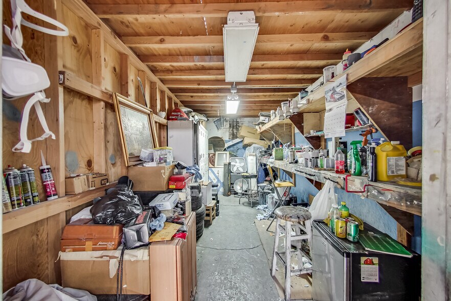 More Photos Of 3475 Champion St, Oakland Auto Repair For Sale