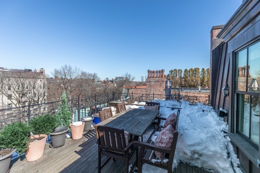 More Photos Of 230 Commonwealth, Boston Apartments For Sale