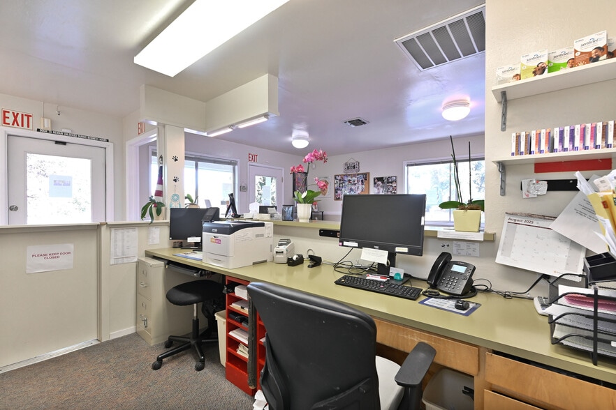 More Photos Of 382 CA-4, Murphys Office For Sale