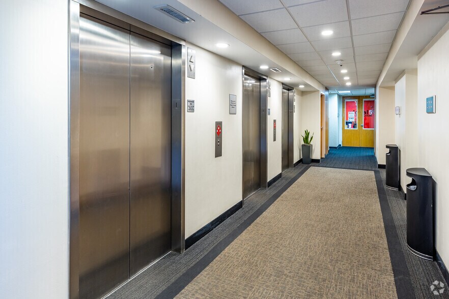 More Photos Of 2170 W State Road 434, Longwood Unknown For Lease