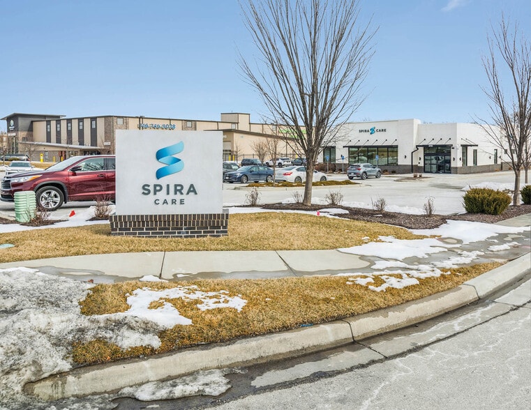 More Photos Of 8765 N Ambassador Dr, Kansas City Freestanding For Sale