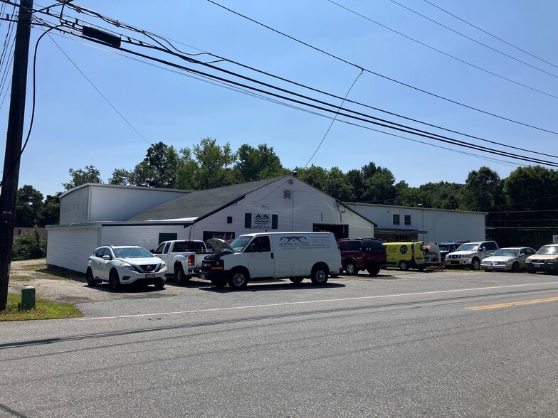 More Photos Of 435 Wrentham Rd, Bellingham Manufacturing For Lease