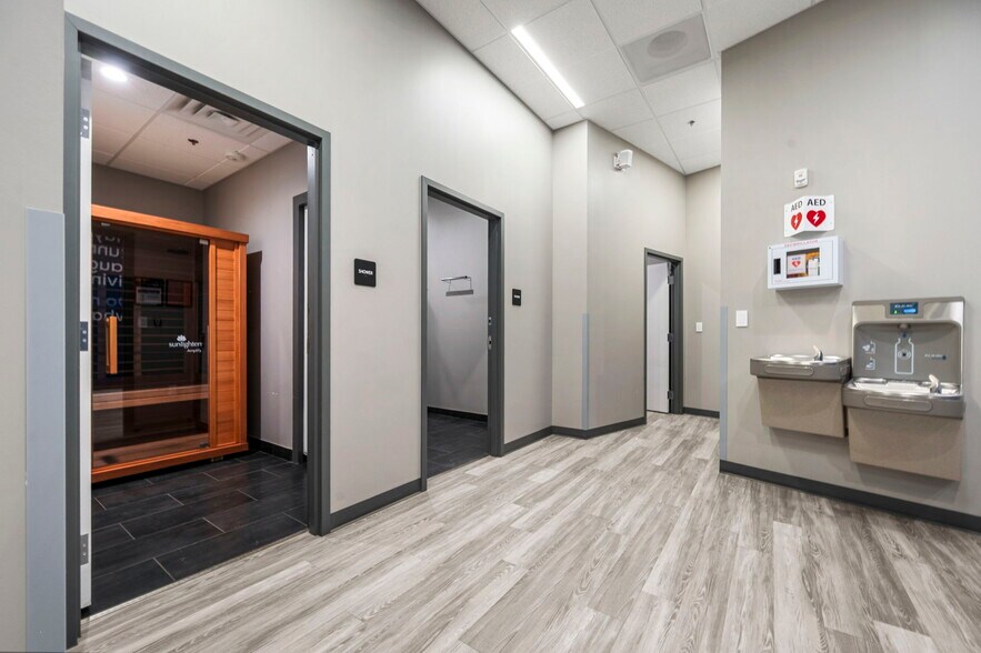 More Photos Of 1700 Plymouth Rd, Minnetonka Apartments For Lease