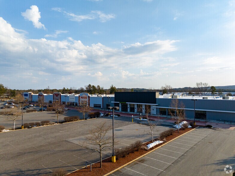 More Photos Of 123 Route 101A, Amherst Unknown For Lease
